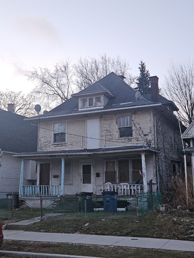 219 Eastern Ave Toledo OH 43609