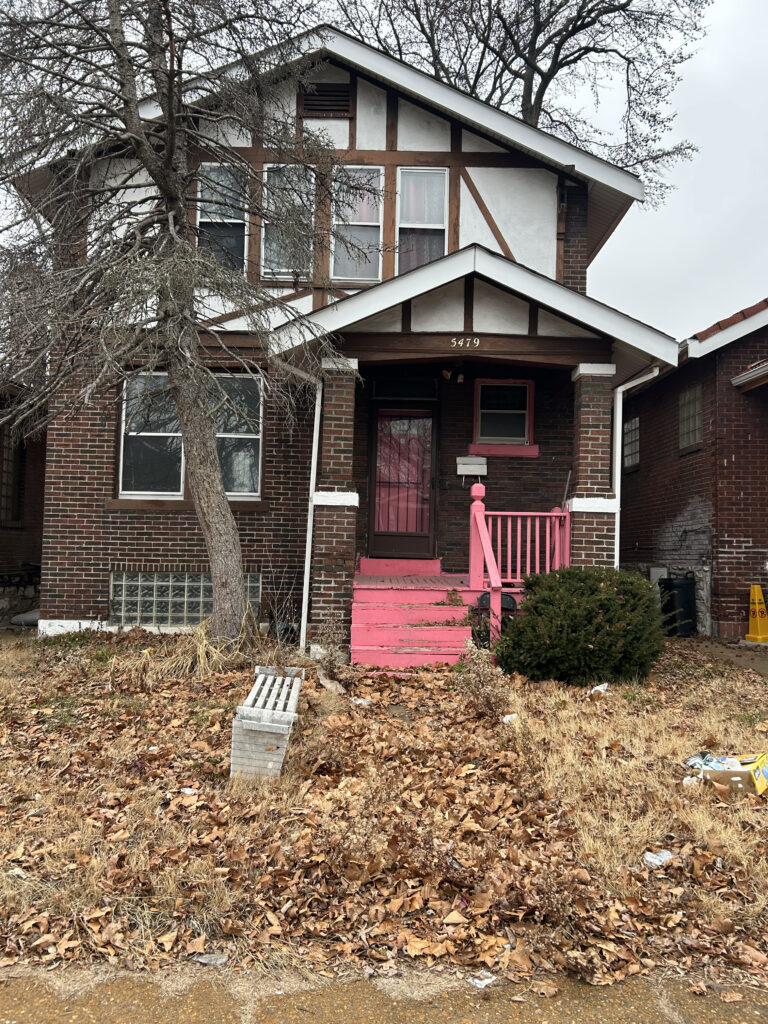 5479 Claxton Ave, Saint Louis, MO 63120