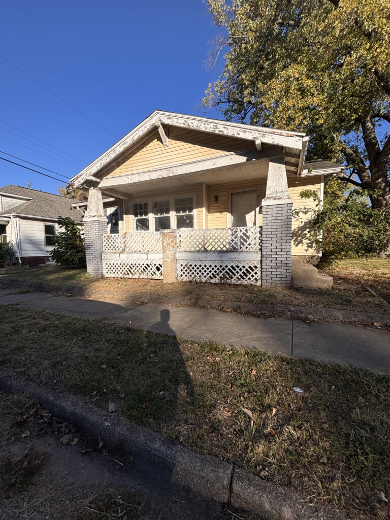 328 N 18th St, Decatur IL