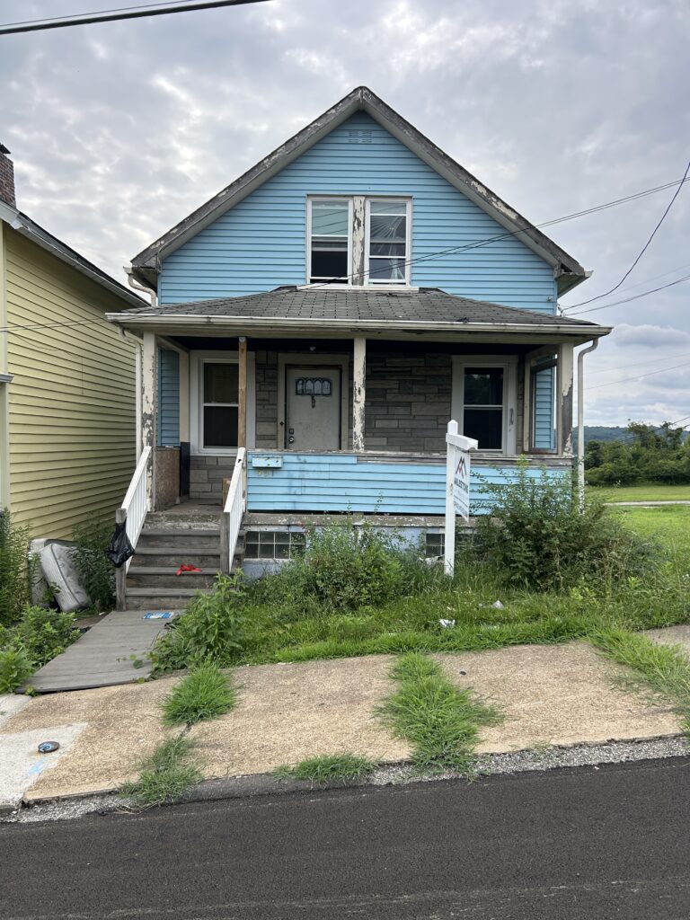 951 High St, Duquesne, PA 15110