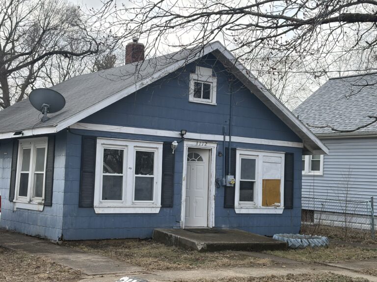 3112 W Latrobe St, Peoria, IL 61605, USA