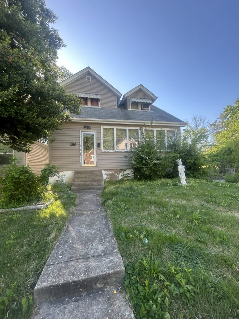 2118 Rosebud Ave, St. Louis, MO 63121, USA