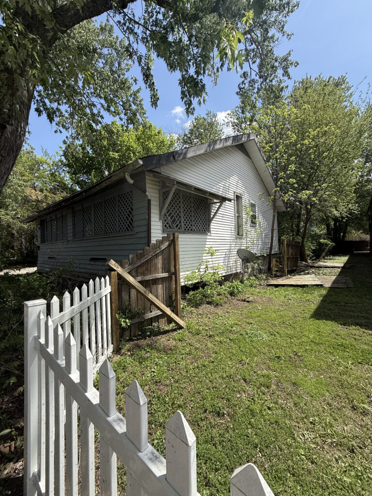 927 W North St, Decatur, IL 62522, USA