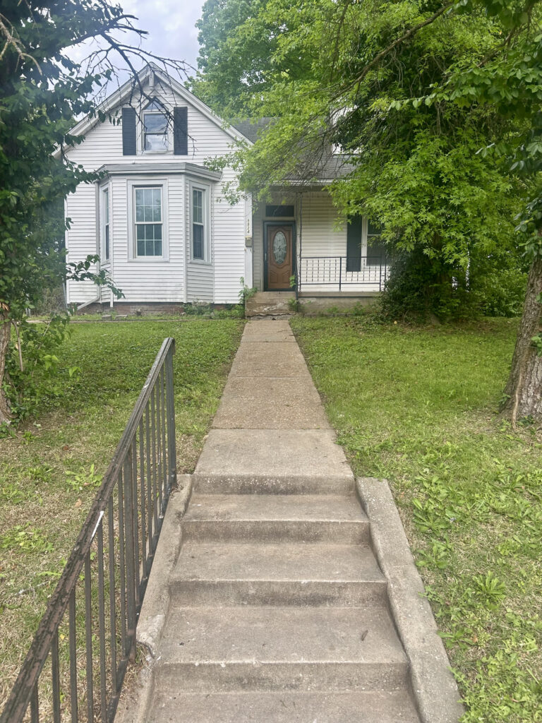 8824 Huiskamp Ave, Saint Louis,MO 63136