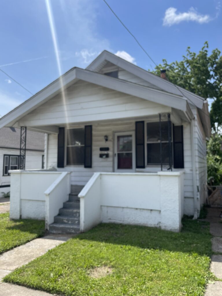 5811 Helen Ave. St. Louis MO 63,136