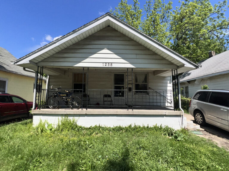 1258 E Division St, Decatur, IL 62526, USA