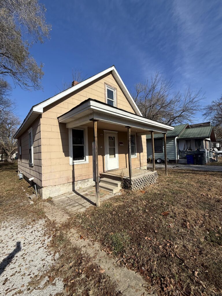 1286 E Vanderhoof St, Decatur, IL 62521, USA