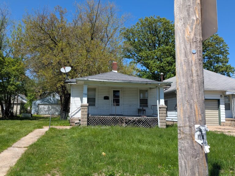 715 W Thrush Ave, Peoria, IL 61604, USA