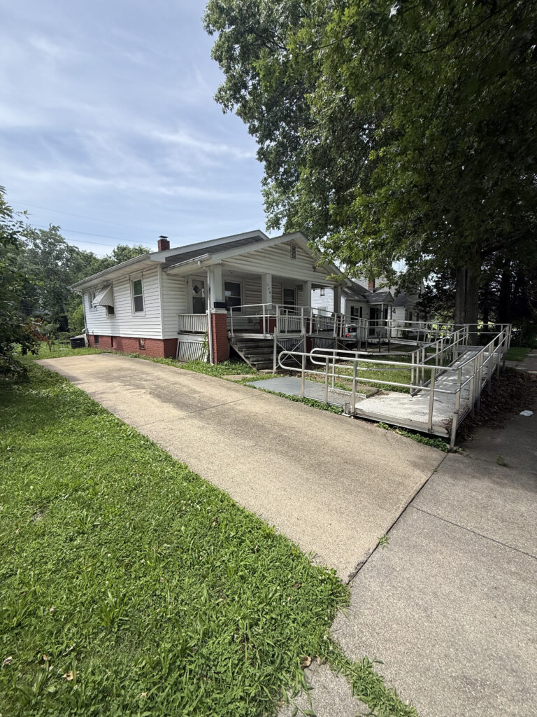 2081 N College St, Decatur, IL 62526, USA