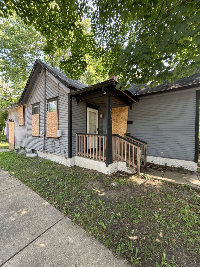 1319 W Aiken Ave, Peoria, IL 61605, USA