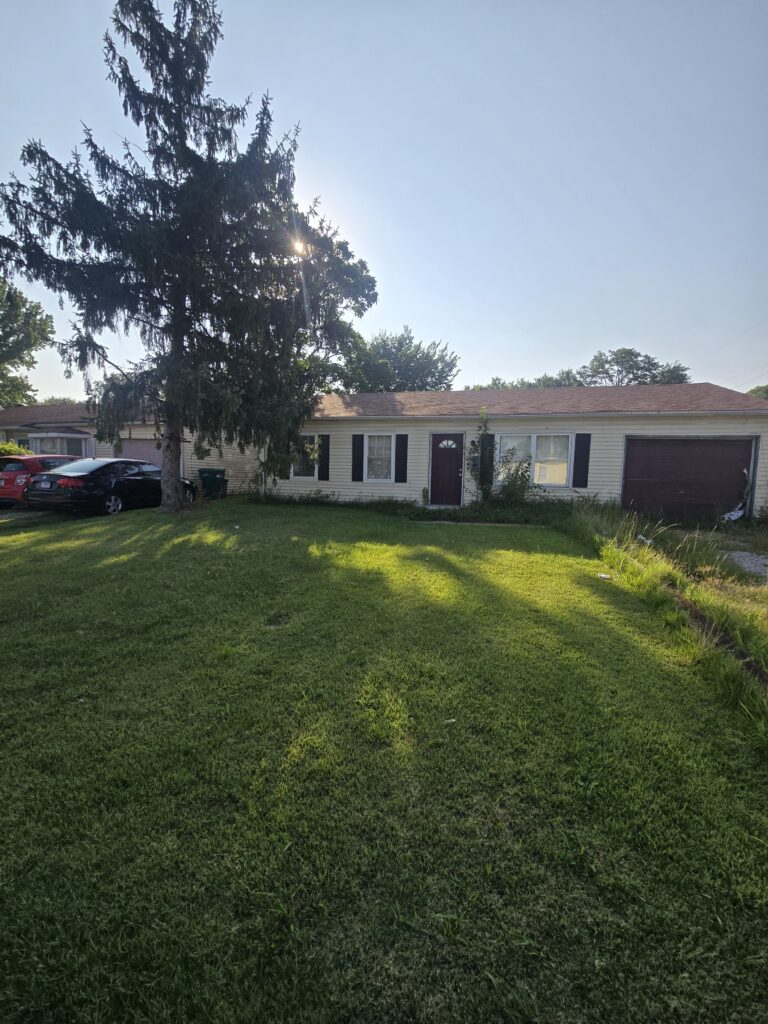709 St Paul Dr, Cahokia, IL 62206, USA