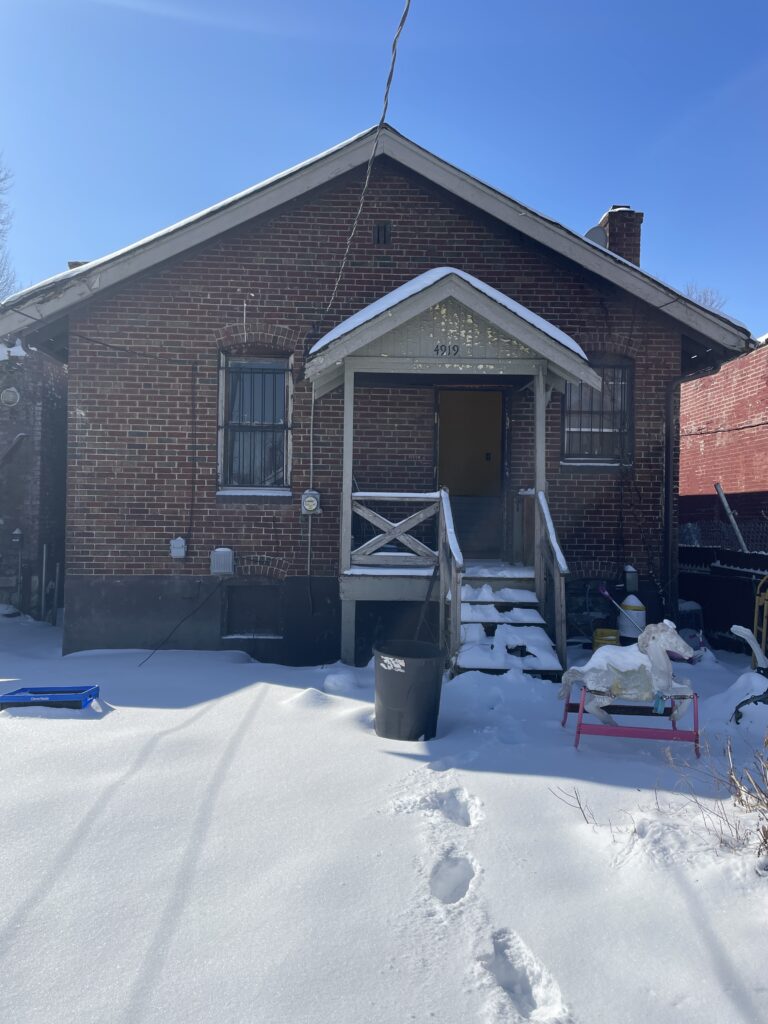 4919 Thekla Ave, Saint Louis, MO 63115
