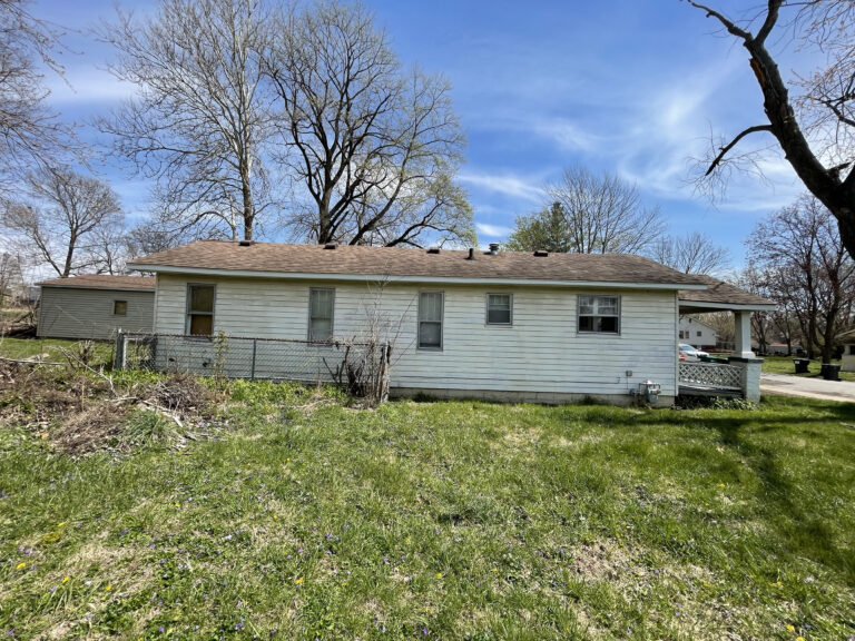 1764 E Johns Ave, Decatur IL 62521