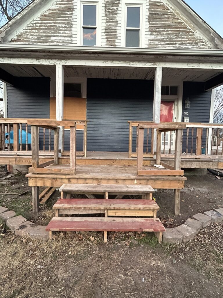 106 S Benton St, New Athens, IL 62264, USA