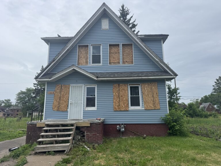 13218 & 13224 Greiner St Detroit,MI 48205