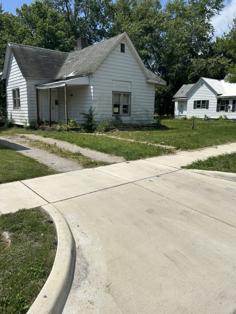 835 E Whitmer street Decatur ILLINOIS