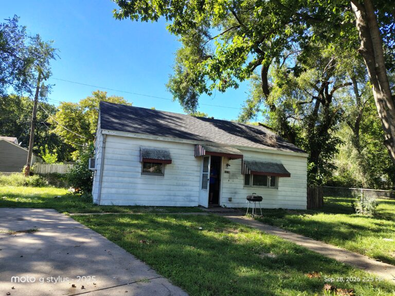 3214 W Proctor Pl, Peoria, IL 61605, USA