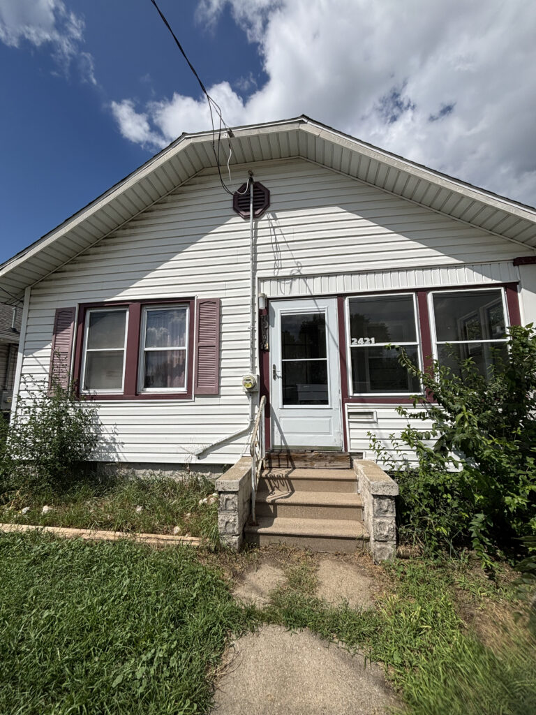 2421 W Lincoln Ave, Peoria, IL 61605, USA