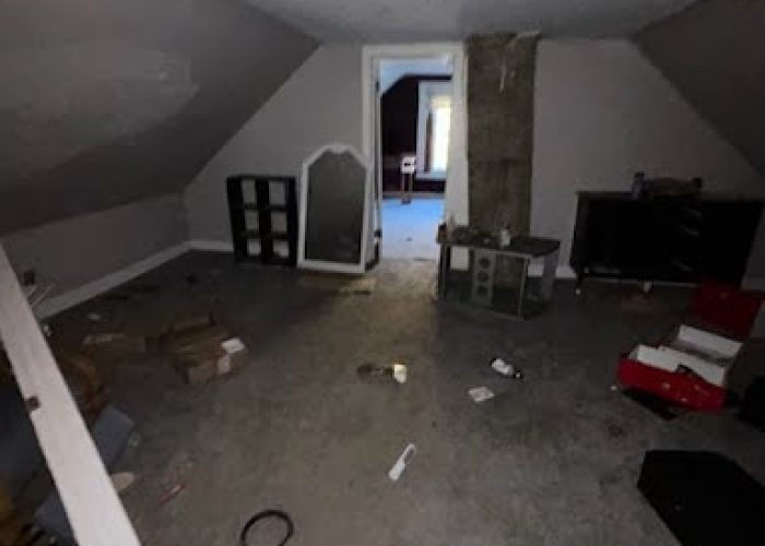 8eef2b711998da013bf3fd64b13aa9b95e580983-3