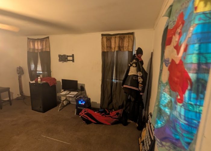 PXL_20250515_180855974