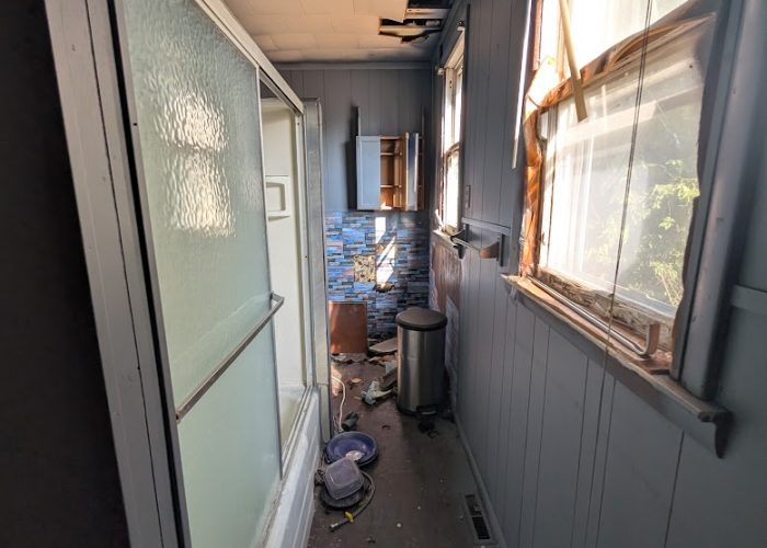 PXL_20250910_210736916