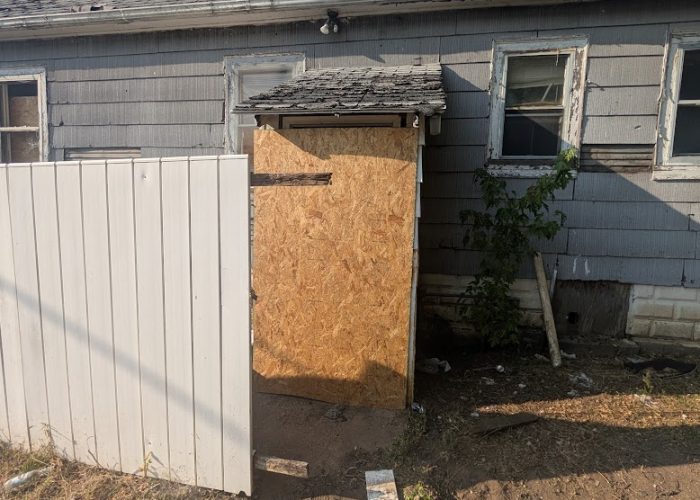 PXL_20250910_220337507