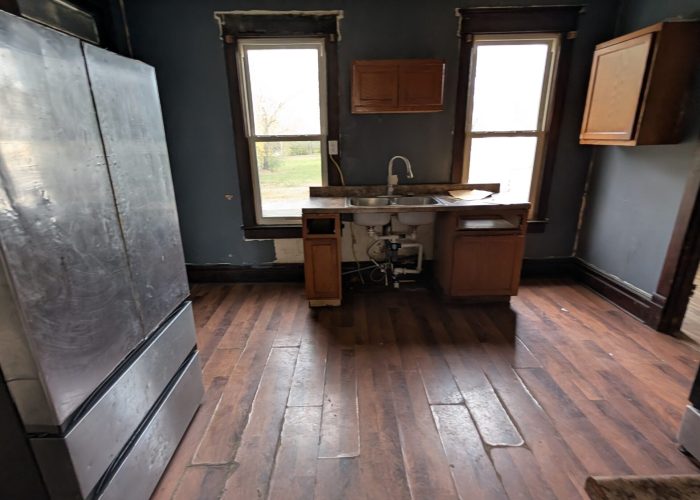 PXL_20251106_210315750