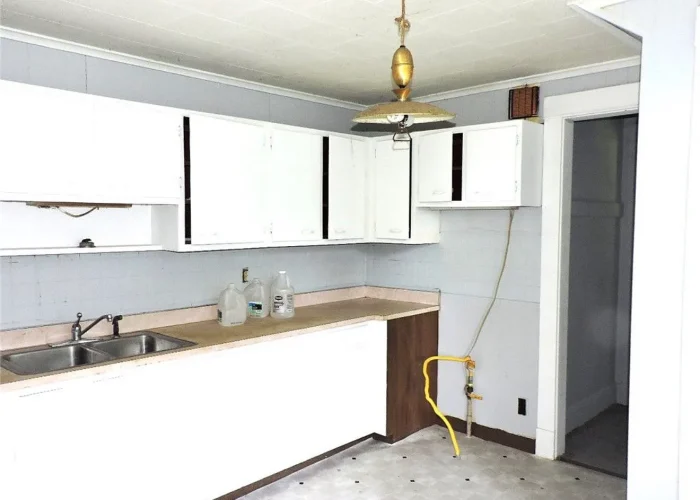 f679eeae5da8430060f6593af3c61be2-uncropped_scaled_within_1536_1152